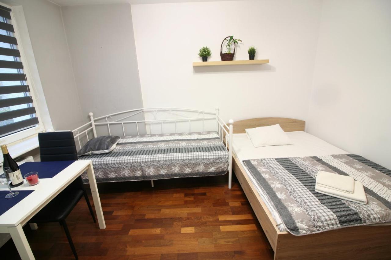 Apartamenty Varsovie Twarda City מראה חיצוני תמונה